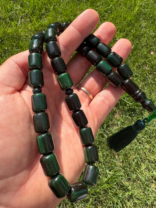 Dark Green Barrel Tasbih – 33-Bead Handmade Islamic Prayer Beads with Silver Tassel | Turkish Resin Misbaha for Dhikr & Meditation